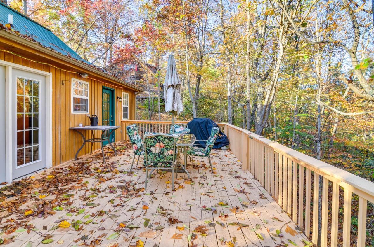 Burnside Resort Cabin With Hot Tub And Outdoor Spots! ภายนอก รูปภาพ